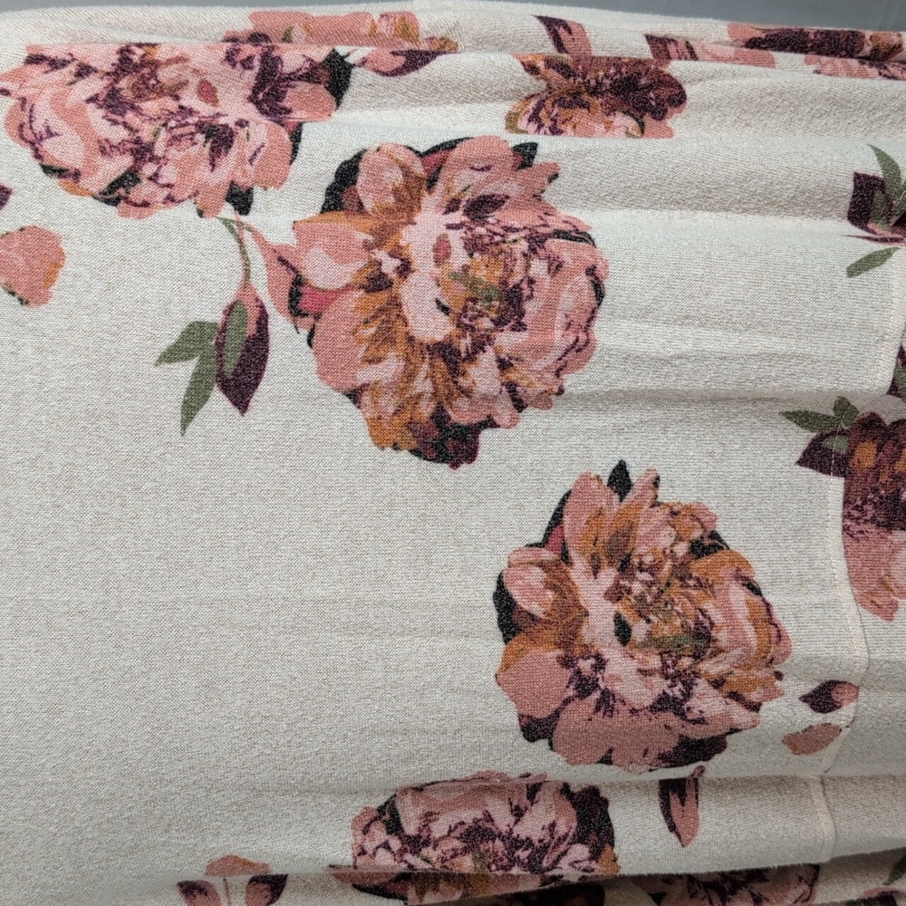 Maurices Floral Hoodedโ Cardigan - Cream and Pink - Picture 3 of 7